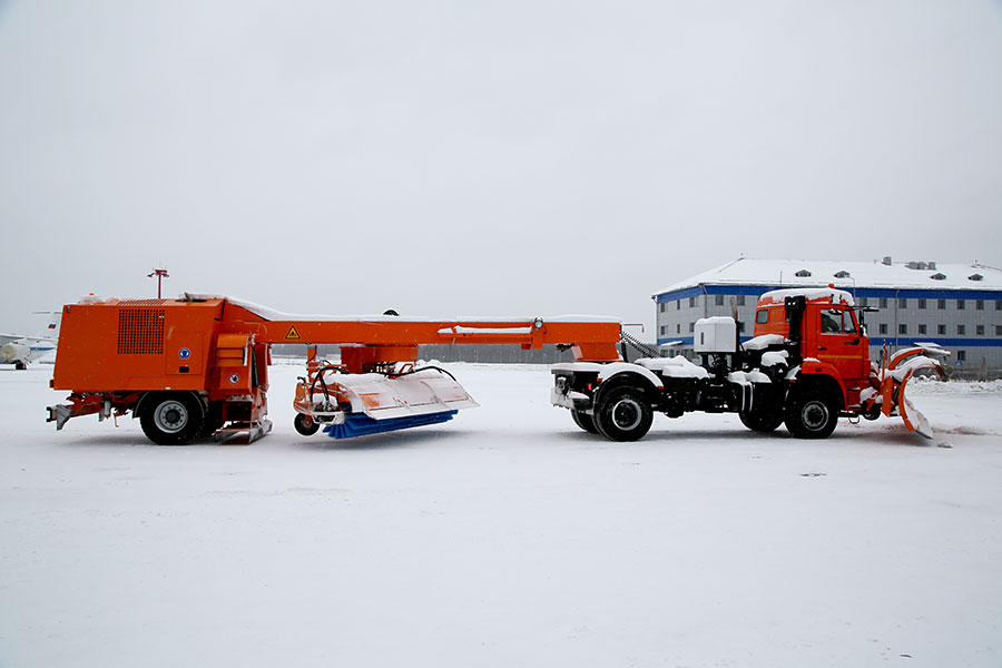 Снегоуборочные машины